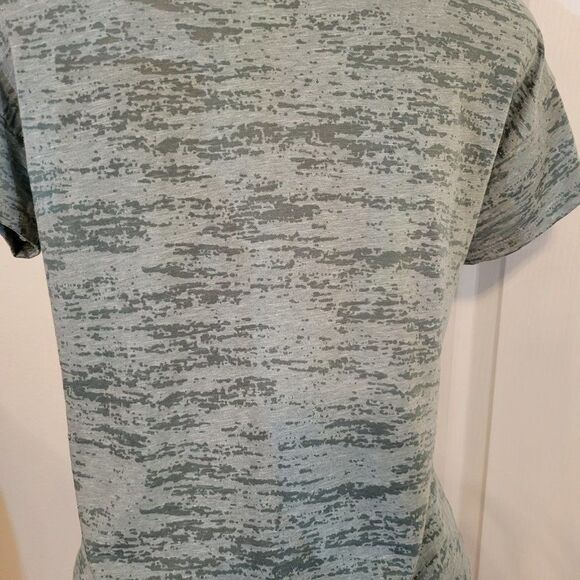 BRAND NEW LIVING DOLL CROP TOPS - Picture 8 of 11